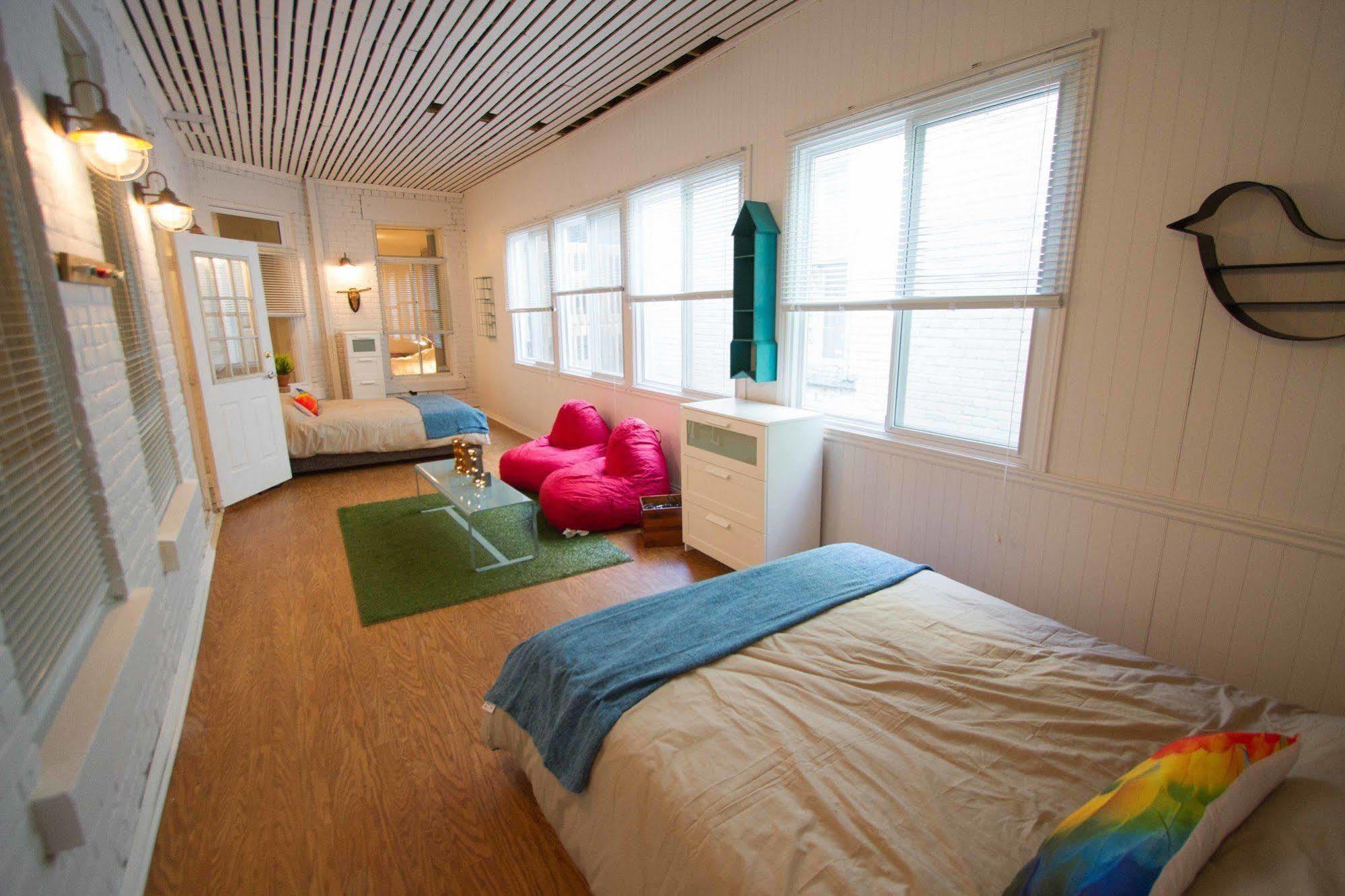 Mtlvacationrentals - The City Chalet Montréal Extérieur photo